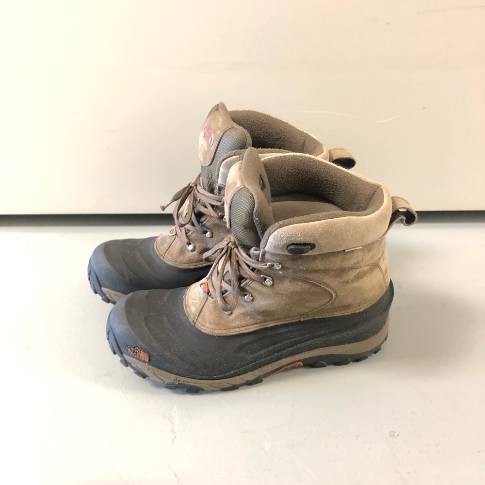 North face heat seeker chilkat III winter boots